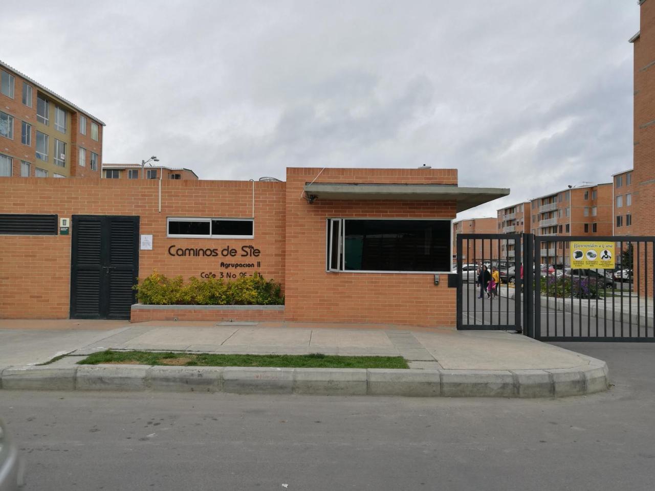 Aparta Hotel Tocancipa Con Parqueadero Y Wifi Eksteriør billede